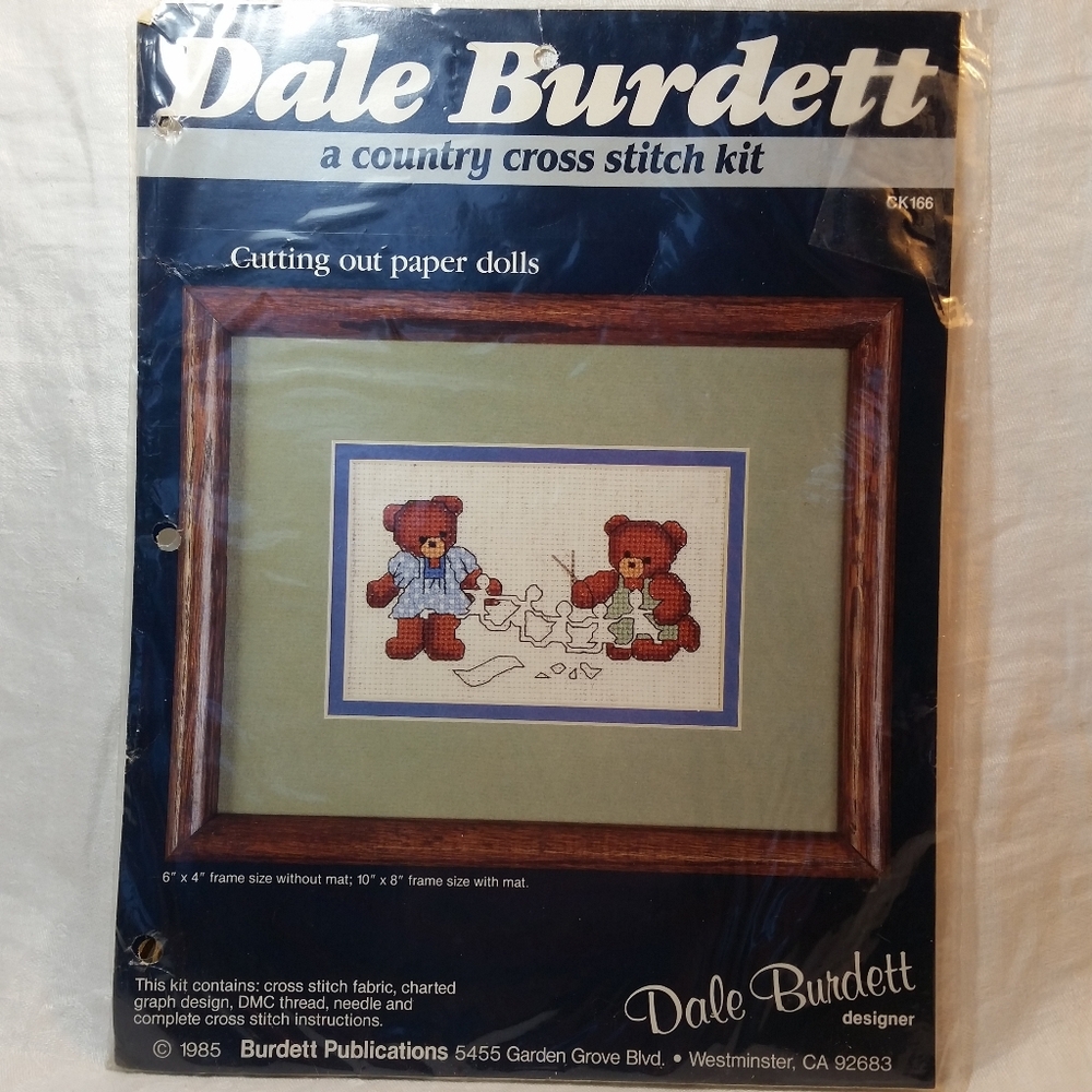 Dale Burdett Cross Stitch Kit Cutting Out Paper Dolls CK166 Teddy Bears *OPEN